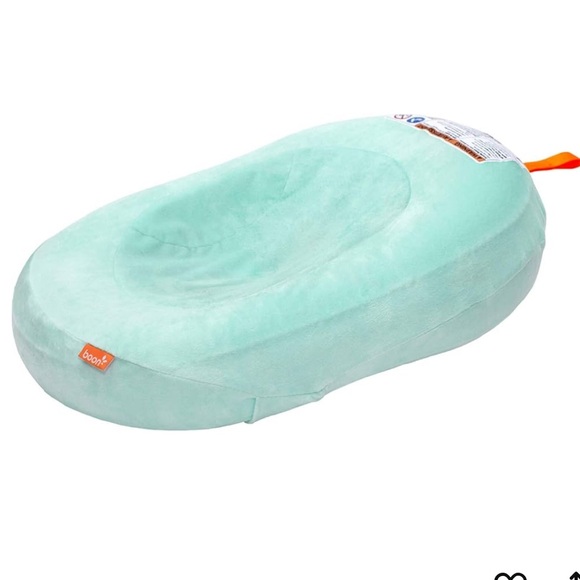 Boon Puff Inflatable Baby Bather - Picture 1 of 5